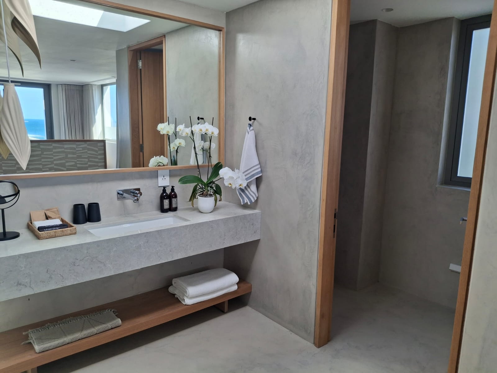 Ceiling Installation project by Stirry Construction